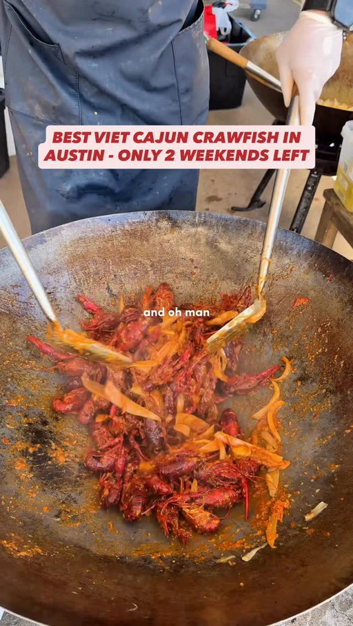 best Viet Cajun crawfish in Austin - with only 2 weekends left! @backyardboilatx is soooo good - saucy & spicy! we got 5 lbs last weekend and 8 lbs for this upcoming weekend. DM to order 🦞
