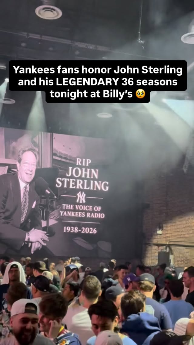 Heroes live forever but legends never die. 

New York Yankees fans pay tribute to the voice of Yankees radio and absolutely legendary broadcaster, John Sterling tonight at @billys_sportsbar 

He never missed a game in over 30 years. 

#TickPick #yankees #johnsterling #nyyankees #mlb