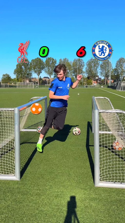 What are your score predictions?🤔

Watch Liverpool vs Chelsea in the English Premier League live on Saturday from 13:30pmCET on Prime Video, included with your Prime subscription. 
#AD #PrimeVideo