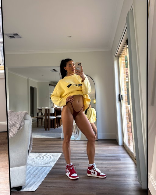 💛❤️ peak colour combo
no, I never did get around to changing my laces iykyk