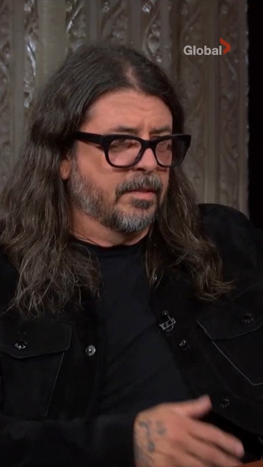 The sign that #DaveGrohl needed to continue music has us in our feelings 😭

#Colbert #KurtCobain