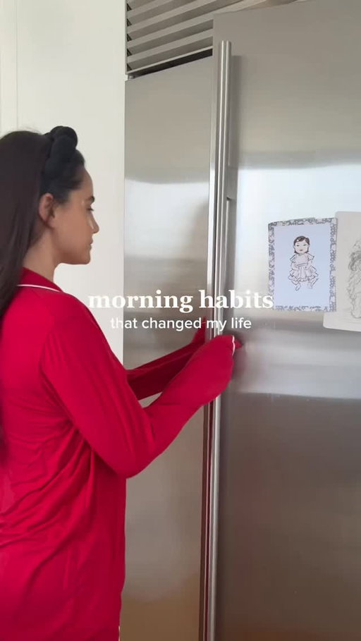 Reaching for a Starbucks® Coffee & Protein to start the day strong. Healthy habits that make my mornings feel so much better lately 🤍 @starbucks #starbuckscreator #ad