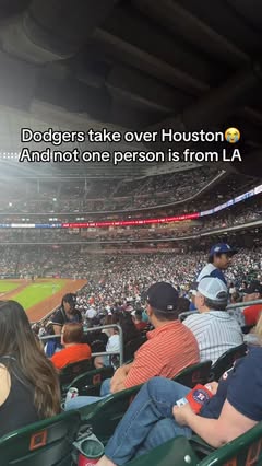 So annoying 😭
.
.
.
#astros #houstonbaseball #mlb