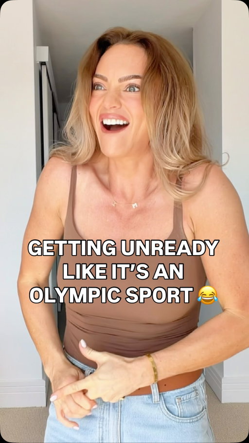 The second I get home, the outfit has about 4 seconds before the sensory issues win 😅 
Makeup off, jewellery off, uncomfortable clothes off, James masks on. Comfy mode activated. ✅

#sensoryissues #gettingunready #grwmreality #comfymode #jamescosmetics