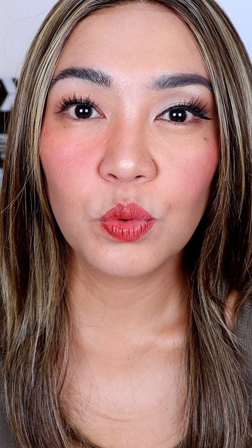 2026 vs 2016 makeup?!
#2016vs2026
#hikariskinessentials
#hikaritintedsunscreen