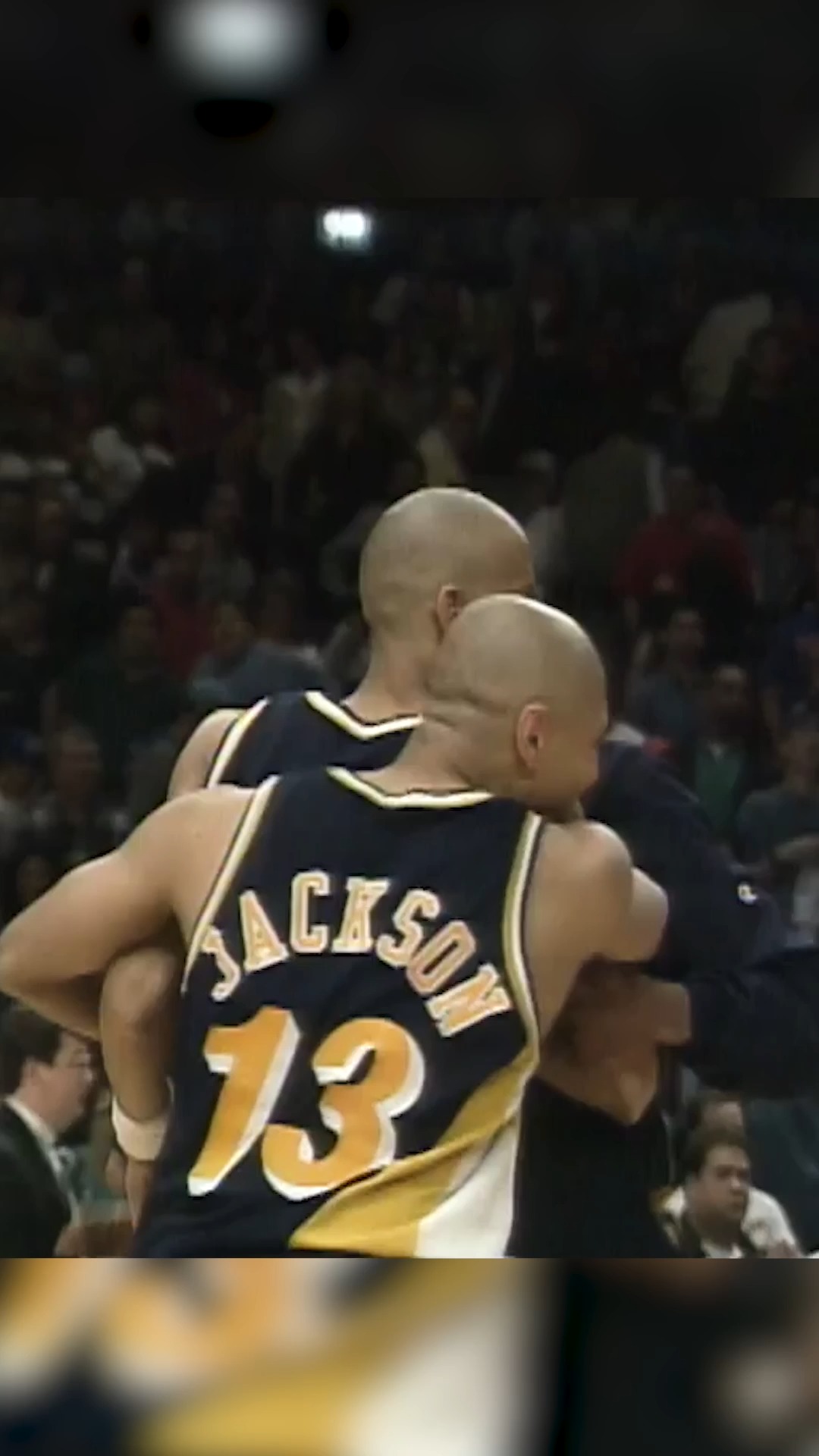 Unforgettable 😈

On this day in 1995, @reggiewmiller31 shocked The Garden by scoring 8 points in 9 seconds to beat the Knicks 107-105 in Game 1 of the Eastern Conference Semifinals.