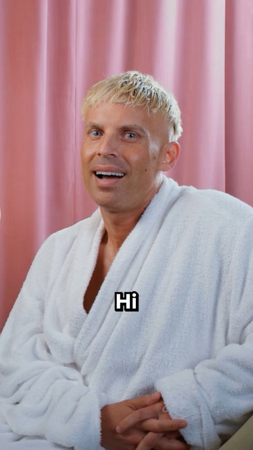🧠 TONIGHT! A new episode of Very Important People launches on Dropout at 7PM ET / 4PM PT. 

Join Vic Michaelis and Linda Elizabeth Marie Braintree (Katya) for an important convo on makeup.

➡️ Go to Dropout.tv to catch up on Very Important People now! 

#veryimportantpeople #dropout #katya #vicmichaelis #interview