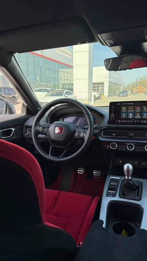Sounds of the Type R 🏎️

2023 Honda Civic Type R currently available at Stouffville Honda 📍