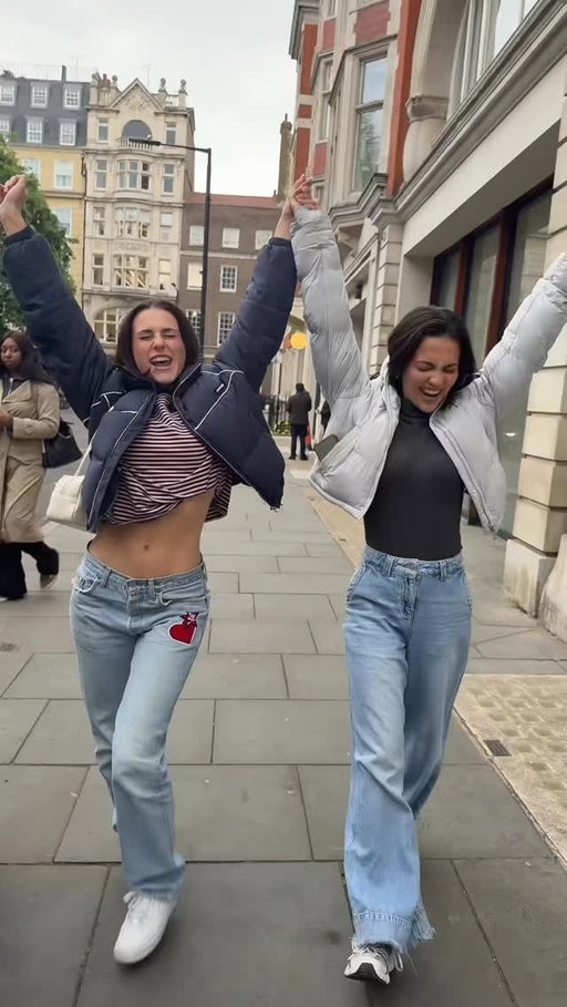 TWIN 👯‍♀️ NEW VIDEO LIVE ON YOUTUBE