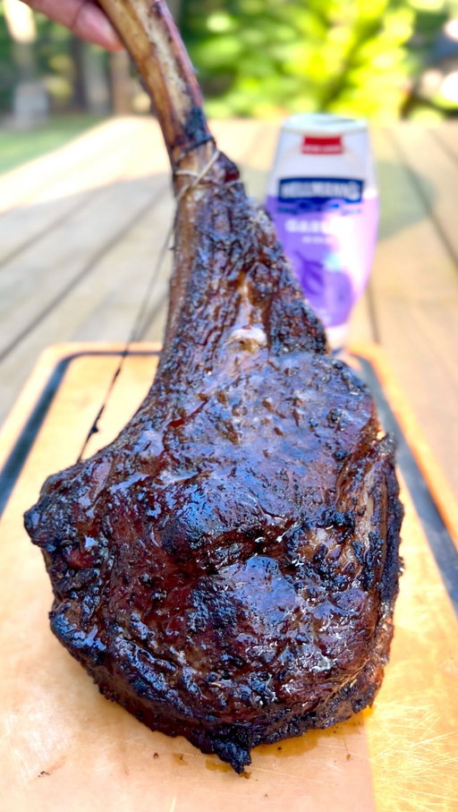 A good steak is expected… but a crust like this? That’s built. 

I’m excited to partner with @hellmannsmayonnaise because their Garlic Aioli is what brings it all together. 

Use Hellmann’s Garlic Aioli to add bold flavor to your next meal!
#HellmannsPartner