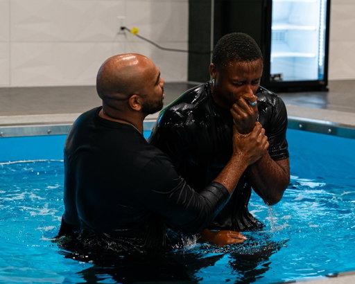 Lives Forever Changed 🙌
Last night, @djlagway, @daniel_cobbs, @thekalebarterberry_, and Stilton McKelvey publicly declared their faith and were baptized. 

#SicEm