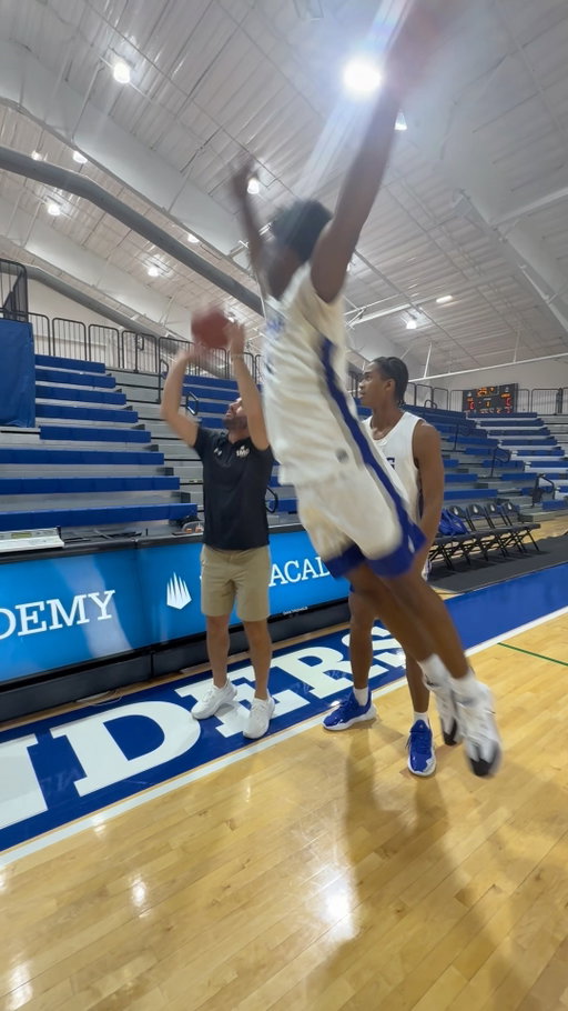 Every hooper has a free throw ritual. Drop yours in the comments 👇🏀

🏀 Train at IMG Academy — the #1 Basketball development program in the world. Link in bio.