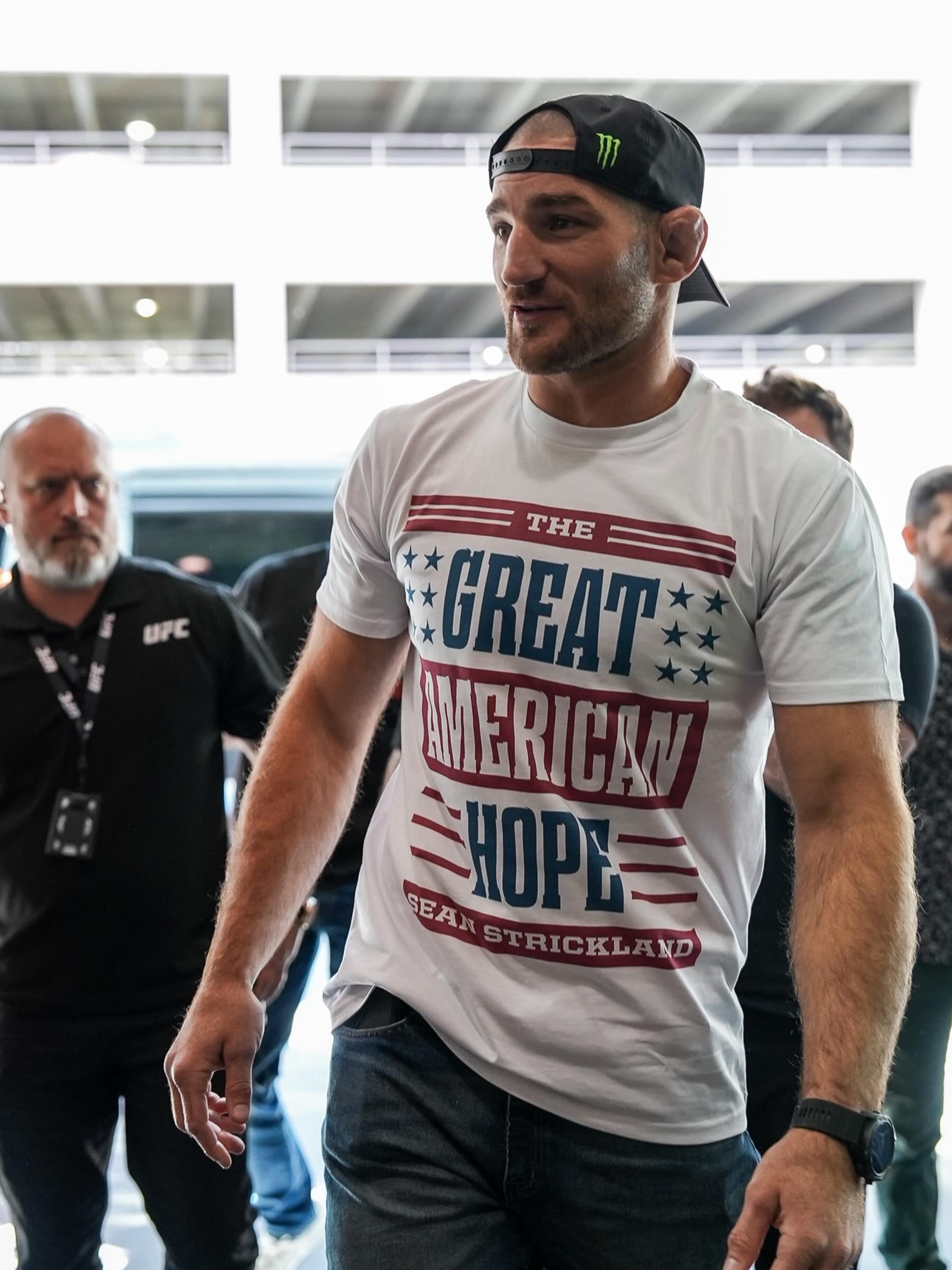 The Great American Hope: Sean Strickland 🇺🇸

STRICKLAND’S PRESSER TEE LIVE NOW. Ships in 2–3 weeks. Link in bio.
