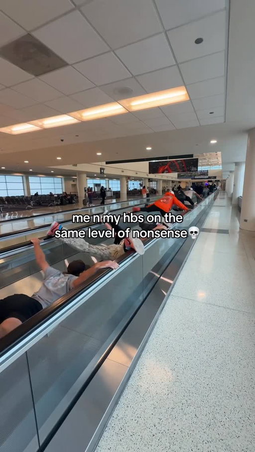 🤦‍♂️ 

#airport #freewill