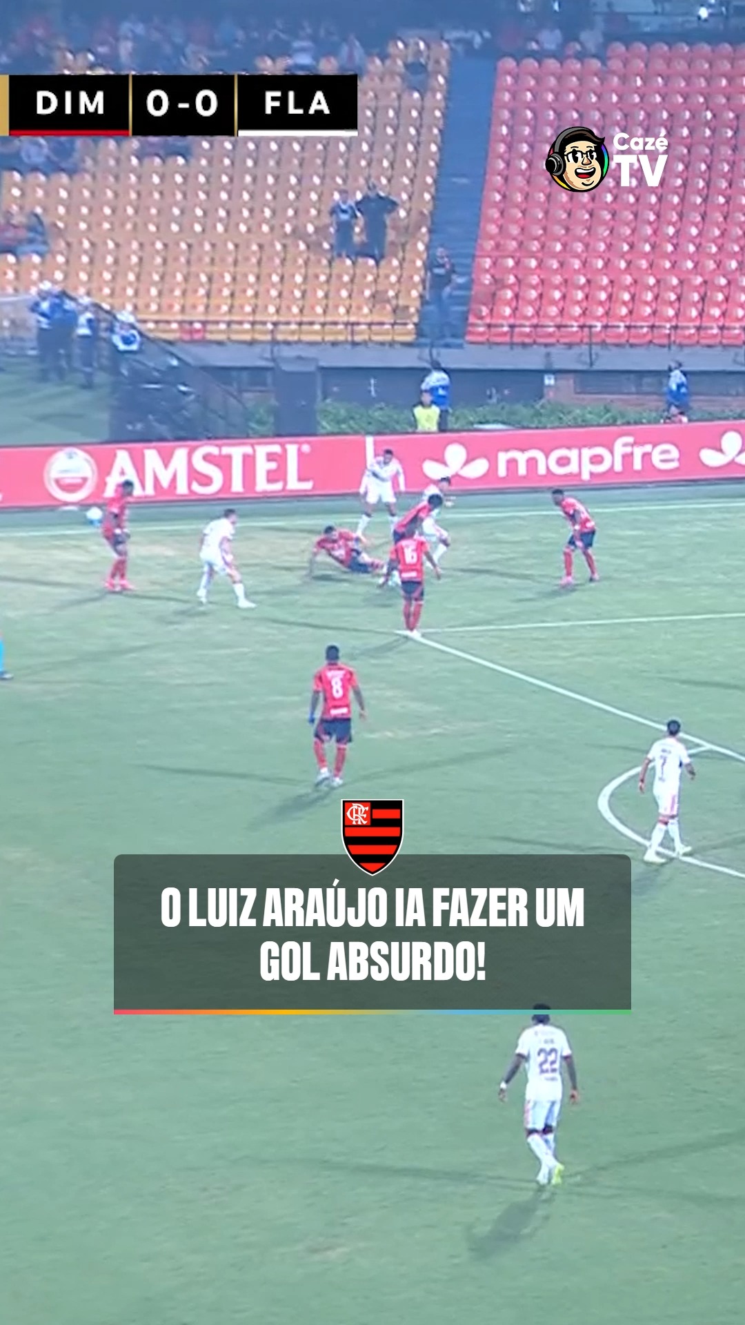 NEM DOIS MINUTOS DE JOGO E O LUIZ ARAÚJO JÁ IA APRONTANDO ISSO AÍ... IA SER ANTOLÓGICO, OK? 😮‍💨

Apesar da bola ter rolado, com apenas três minutos a partida precisou ser paralisada por conta de um ambiente caótico no estádio com bombas, sinalizadores e protestos da torcida do Medellín contra o próprio clube.

🎙️: @alezudoo 

🔗ESTAMOS AO VIVO COM OS LANCES DE IND. MEDELLÍN X FLAMENGO, PELA LIBERTADORES! VEM PARA O NOCHE DE COPA! 🏆

#TempoRealCazéTV #Libertadores #NochedeCopa #Flamengo #cztv02