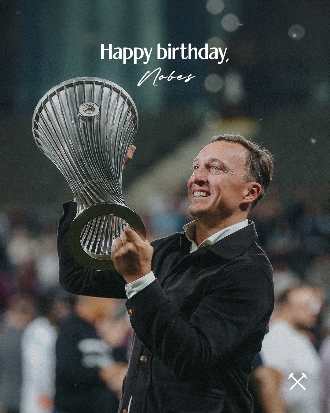wishing Mark Noble a happy birthday today 🎉