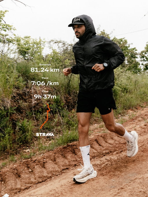 Day 1 of running across Greece, complete. 

81km covered
9200 calories burned
Countless @cadence bars and gels consumed
At least 20 stray dogs testing us 
1200ms climbed

Feeling GOOD, 1120km left- Bring on day 2. 

📸 @seanevansphotos
