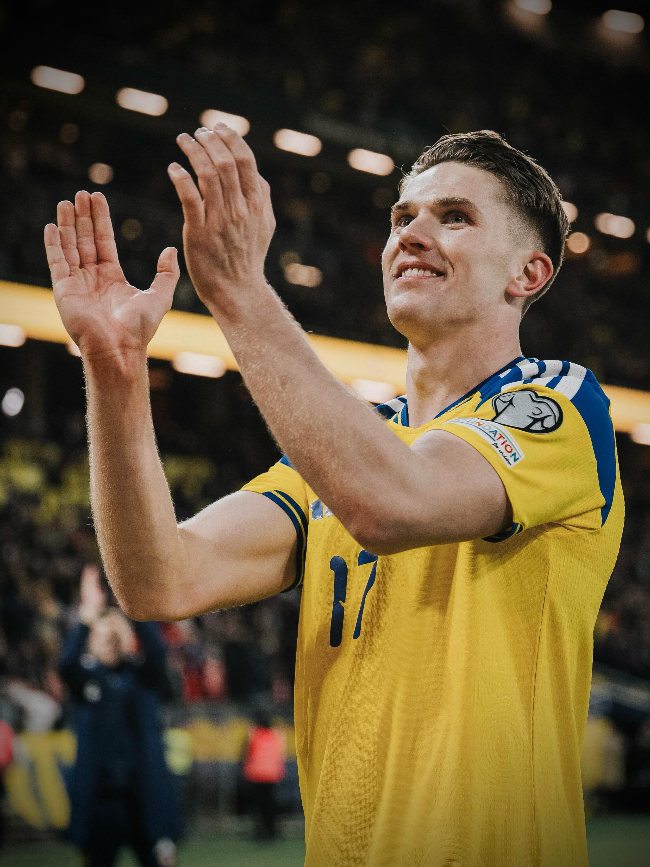 Dubbelt blågult i säsongens Europafinaler 🏆

Viktor Gyökeres spelar final i Champions League med sitt Arsenal mot PSG 30 maj.

Victor Nilsson Lindelöf spelar final i Europa League med sitt Aston Villa mot Freiburg 20 maj.

Grattis till finalplatserna och stort lycka till 👏