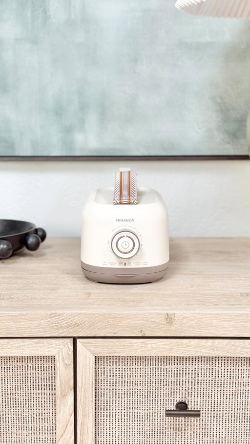 No laundry room required🤯

Such a smart travel gadget! We were SHOCKED at how often this came in handy👀

🛍️Comment “DRY” to get a DM or head to our Amazon Storefront “Travel” folder to shop. Xx

#founditonamazon #amazonhome #travelessentials portable clothes dryer, travel laundry must haves, apartment laundry solution, rv essentials, compact dryer, amazon home finds