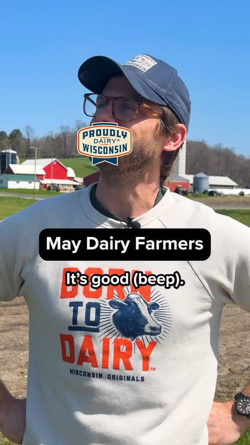 thanks for keepin’ us mooovin’ ladies 🐄  @charlieberens 

#ProudlyWisconsin #BornToDairy
