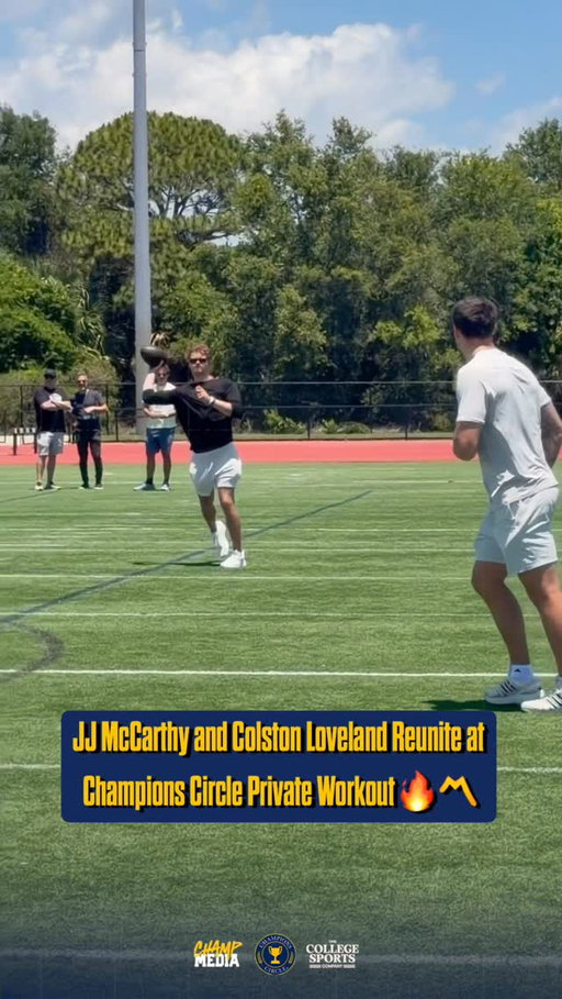 Michigan Legends @jjmccarthy and @_colstonloveland_ reunite at the @championscircleuofm Private Workout Expierence 🙌〽️

•
•
•
#GoBlue #GoBlue〽️ #MichiganWolverines #MichiganFootball #Explore