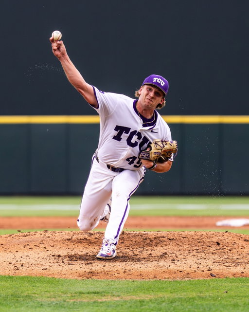 TLP getting our Friday started right 🕺🏼

#GoFrogs | #FrogballUSA