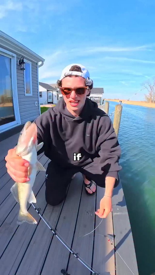 Fishing with this bait felt so wrong but I had to try it 🐟🎣
