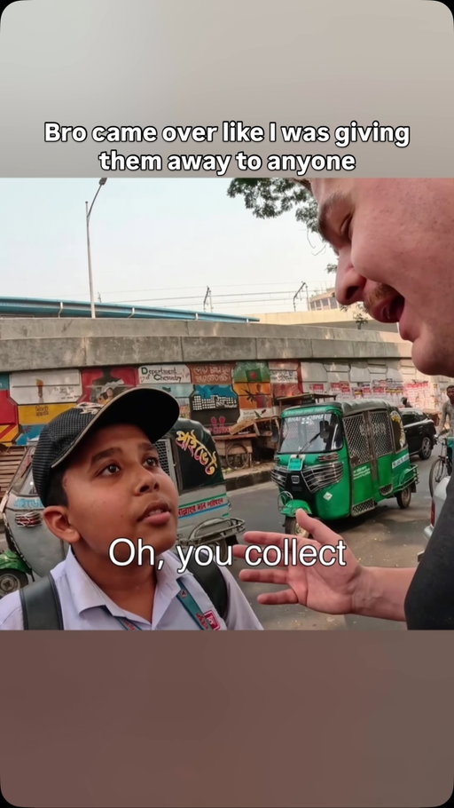 Bro ran over with his had out 🇧🇩