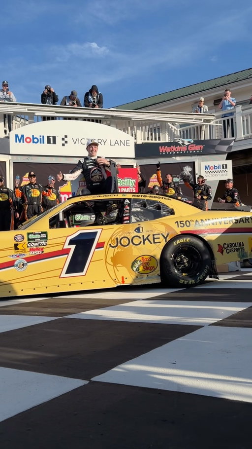 SAFETY FIRST THIS YEAR IN VICTORY LANE‼️