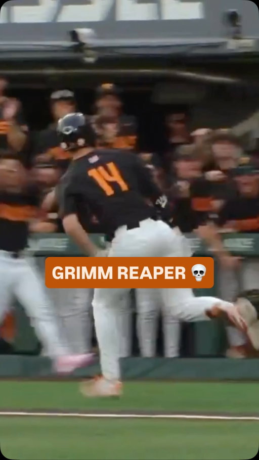 GRIMM REAPER 💀

Blake Grimmer with a 2-run BOMB to make it 6-3 Vols!

#NCAABaseball x 🎥 SECN+ / @vol_baseball