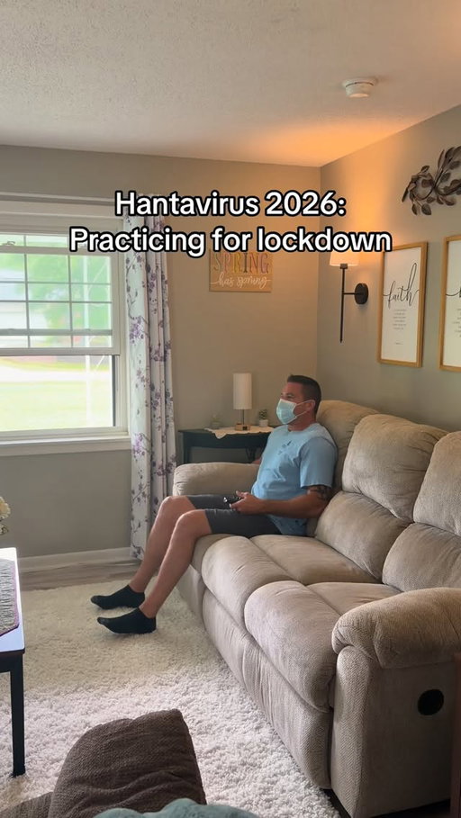 We’re in this together 😷 

 #maskup #hantavirus #covid