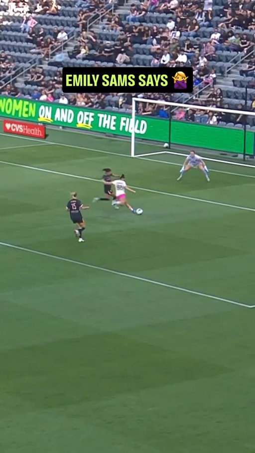 Angel City’s Emily Sams come up strong with the block 🧱

#NWSLRivalries | @ally
