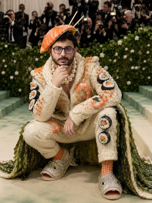 Sushi khaoge?