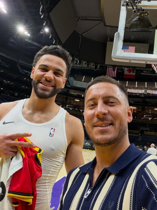 What a night, a big thanks to the @lakers and @nbaeurope for hosting me. Sorry my friends for the Belgian invasion 😜 🇧🇪 Great game my man @thatboyjay_3 🏀 @nba