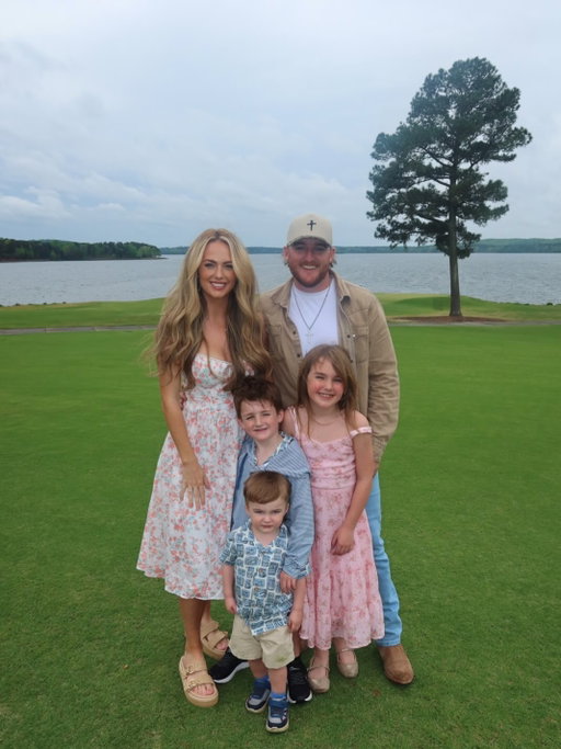 Happy Mothers Day to the rock of our family love you so much @haleykdillon!