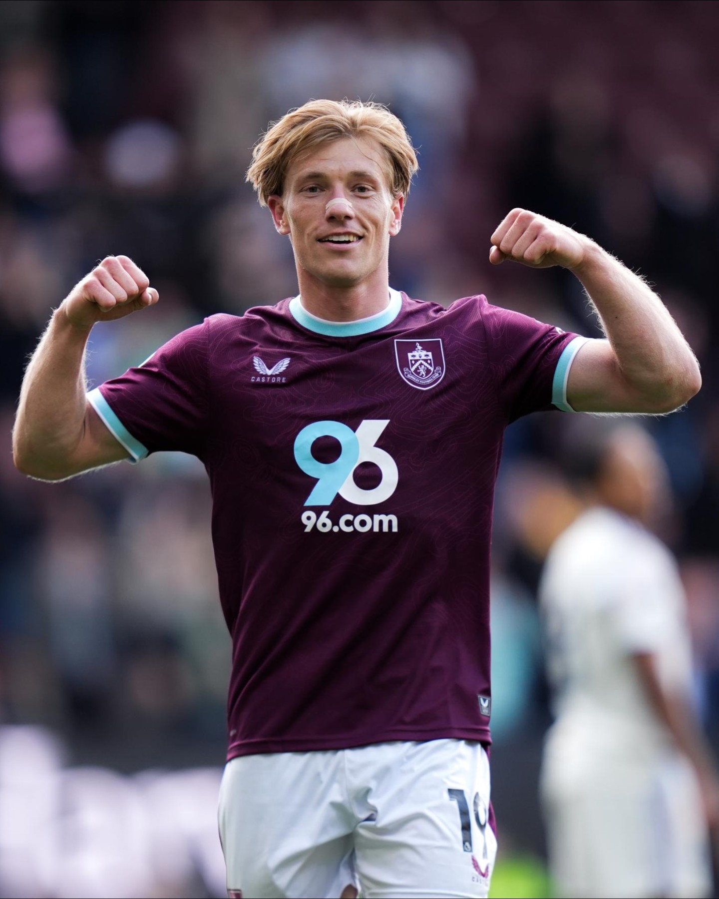 Zian Flemming becomes the first player since Chris Wood in 2021 to score 10 goals in a Premier League season for Burnley 👏