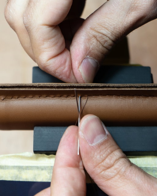 TSATSAS FOR LIGRE.

HANDCRAFTED BY OUR TEAM OF ARTISANS AT THE TSATSAS LEATHER WORKSHOP IN OFFENBACH/MAIN, THE PORTAFILTER HANDLES AND TAMPING MATS OF FINEST CALFSKIN FOR LIGRE, DESIGNED BY RELVAOKELLERMANN, ADD TACTILE PRECISION TO THE RITUAL OF COFFEE MAKING.

PHOTOGRAPHY BY @DIMITRIOSTSATSAS
PRODUCT PHOTOGRAPHY BY @GERHARDT_KELLERMANN

@LIGRE_OFFICIAL
@RELVAOKELLERMANN

#TSATSAS #LIGRE #RELVAOKELLERMANN #CALFSKIN #HANDCRAFTEDINGERMANY