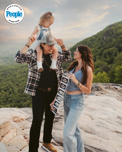 Our family is growing 🤍 This Mother’s Day, we’re celebrating a growing family and a miracle we don’t take for granted.

The journey here wasn’t easy or what we expected.

We opened up with @people because we know so many couples silently carry similar stories, and we hope ours reminds someone not to lose hope.

So grateful for this next chapter, our growing family, and this little life already so deeply loved.

Baby Bolt #2 arrives this September!

Best gift ever this Mother’s Day 💕

📷: @bonniemcgheephotography