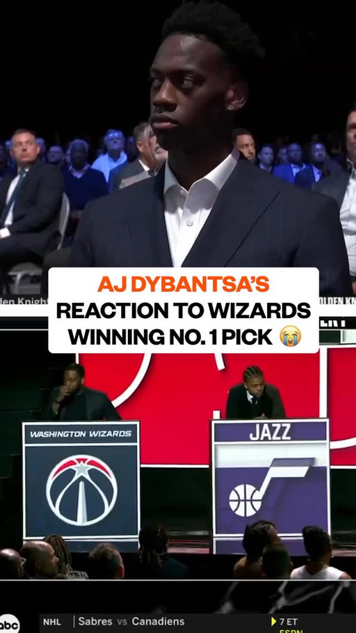 AJ Dybantsa is -400 to be the No. 1 pick in the NBA Draft…

He did not look thrilled at the Wizards winning the No. 1 pick. 😂