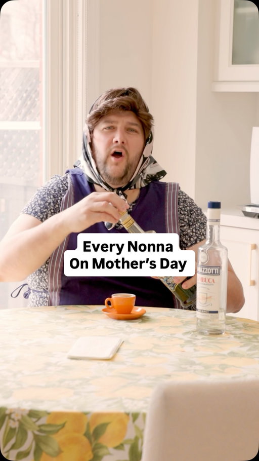 There’s no winning 🤣🤦🏻🇮🇹 
.
.
#mothersday #nonnas #italiancomedy #mom #nonna