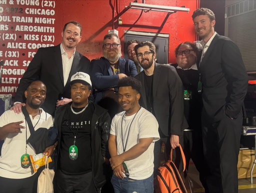 The guys who wrote my jokes 
@mikelawrencecomedy 
@zacisnotfunny 
@mcdadebaby 
@mulldogforever 
@danst.germain
