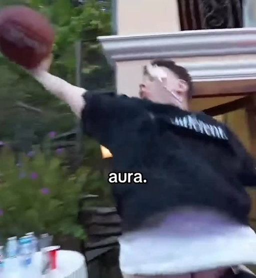 aura.

#lacy #aura