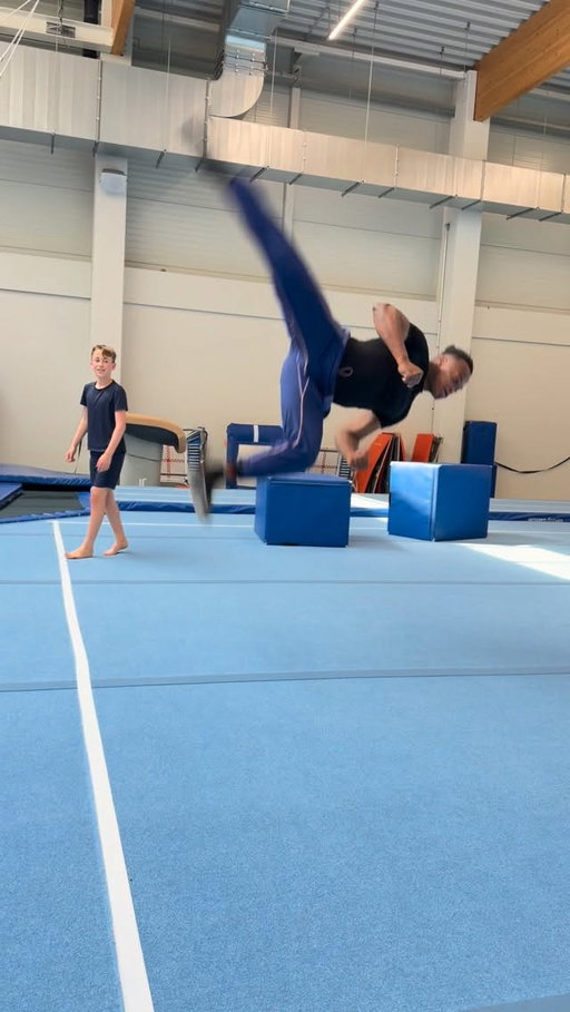 Testing out my new powers lately… ⚡🔥
Still discovering what this new version of myself is capable of, and honestly… I’m excited to see where it leads in the coming period.

Every session feels different. Stronger. Sharper. More connected.
This is only the beginning. 💪🏽

#NewPowers #HybridPower #EvolutionMode #TrickingFlow #NextLevelEnergy Venum