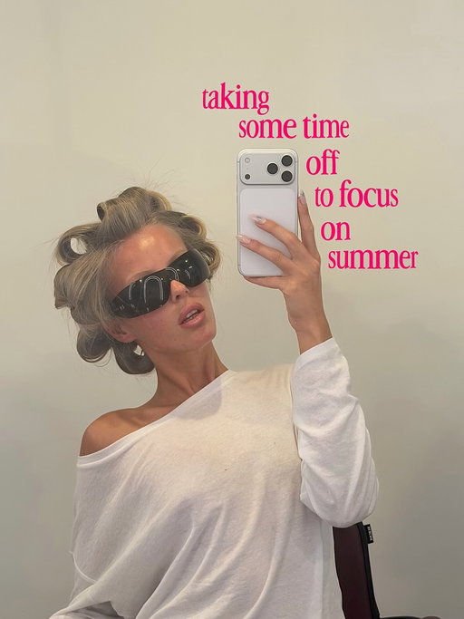 just a diva who was born to live in the sun 🫦🍉👙🌴 

 (some favess from last year <3 )