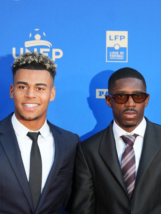 Un peu de Bleu, Blanc, Rouge sur le tapis rouge de la cérémonie des @tropheesunfp 🏆🇫🇷

A touch of blue, white and red on the red carpet at the @tropheesunfp ceremony.