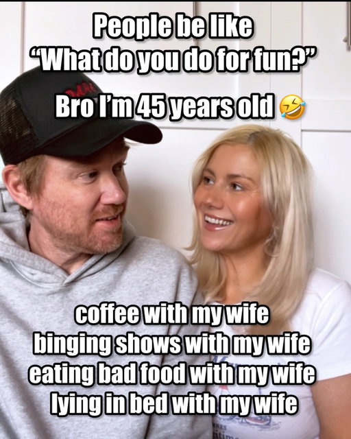 Peak adulthood 😂☕️📺🍕❤️