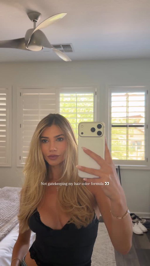 @andreahenty knows best. Comment “HAIR” and I’ll send you the formula she uses for me

#Hair #blonde #hairtransformation #haircolor #hairinspo