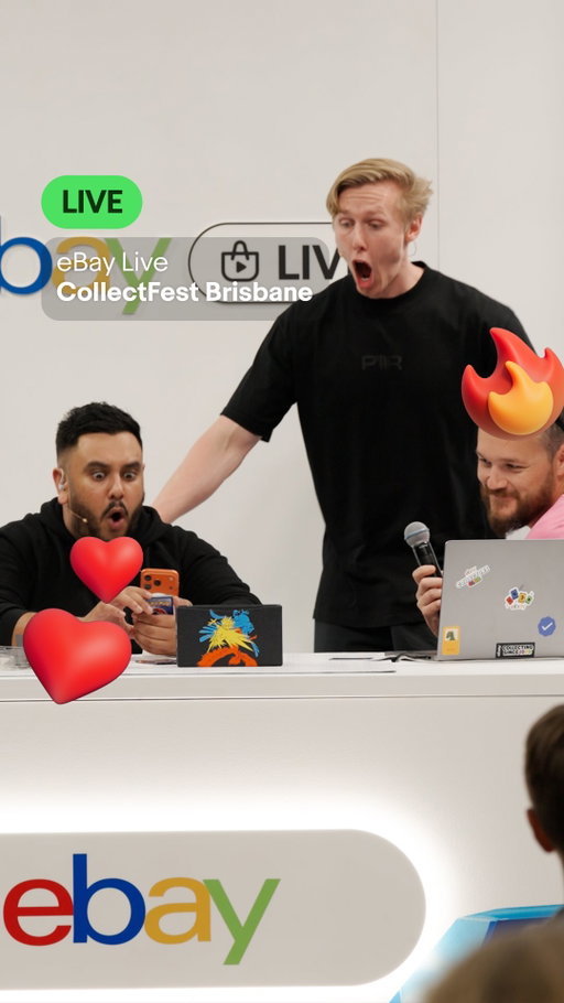 Just when you think you know what card you’re going to pull next… 🤯

It’s always a good surprise with the packs from eBay Live at @collectfestanz 

#eBayLive #CollectFest #Ad