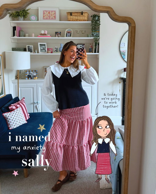 sally comes to work with me🍓🫶🏻🎨⭐️ that girl follows me everywhereeee !!💅🏻 including the office, including the tube & including my tryna-be-calm-morning-girl routine…& wow does she YAP away on my commute!!

but i’m learning what makes her feel safe, what overwhelms her & how to calm her down when she spirals 🌷she’s just trying to protect me after all💌✨🍓 so i guess i’ve gotta protect her too <3

#mentalhealth #anxiety #illustration #minime #mindset