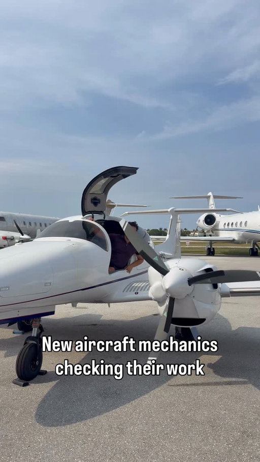 🤡🤡 #aviation #aircraft #mechanic